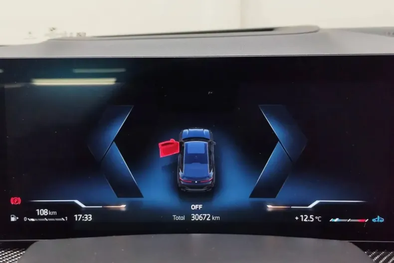 BMW X6 (Seria X) din 2025 cu 30.670 km - oferta BMW182710 - foto 14