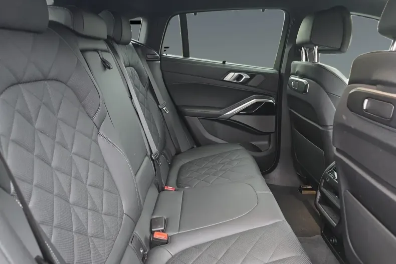 BMW X6 (Seria X) din 2025 cu 34.900 km - oferta BMW182714 - foto 14