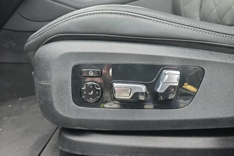 BMW X6 (Seria X) din 2025 cu 34.900 km - oferta BMW182714 - foto 22