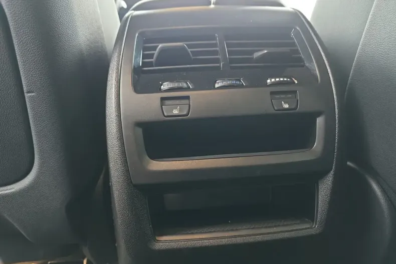 BMW X6 (Seria X) din 2025 cu 34.900 km - oferta BMW182714 - foto 23