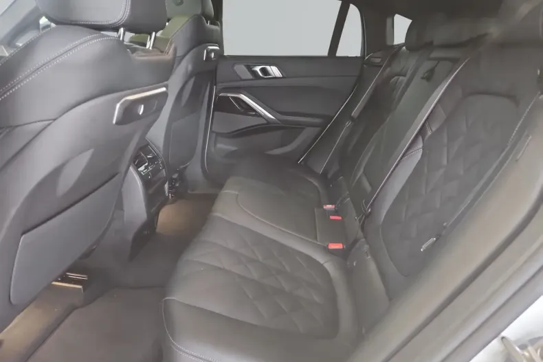 BMW X6 (Seria X) din 2025 cu 26.289 km - oferta BMW182716 - foto 8