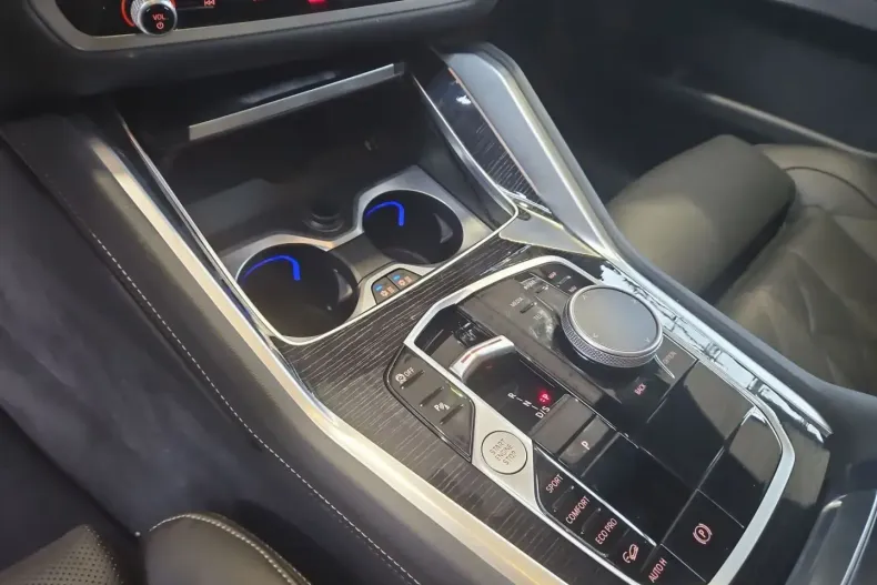 BMW X6 (Seria X) din 2025 cu 26.289 km - oferta BMW182716 - foto 21