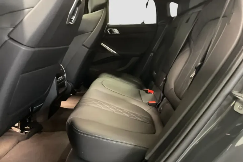 BMW X6 (Seria X) din 2024 cu 25.927 km - oferta BMW182723 - foto 10