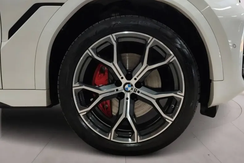 BMW X6 (Seria X) din 2024 cu 42.541 km - oferta BMW182726 - foto 5