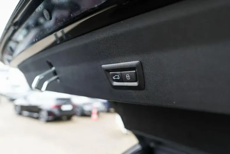 BMW X4 (Seria X) din 2025 cu 25.990 km - oferta BMW182733 - foto 27