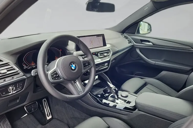 BMW X4 (Seria X) din 2024 cu 17.749 km - oferta BMW182738 - foto 4