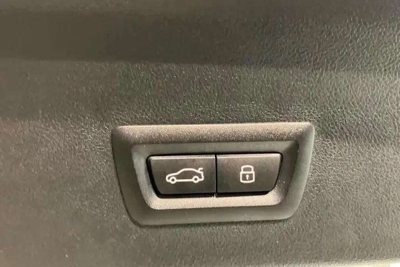 BMW X4 (Seria X) din 2025 cu 20.000 km - oferta BMW182742 - foto 29