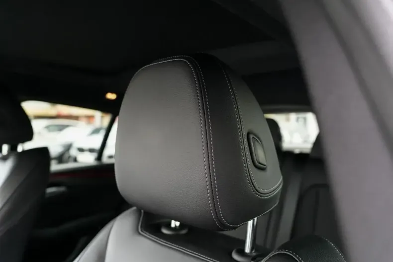 BMW X4 (Seria X) din 2025 cu 22.990 km - oferta BMW182743 - foto 8