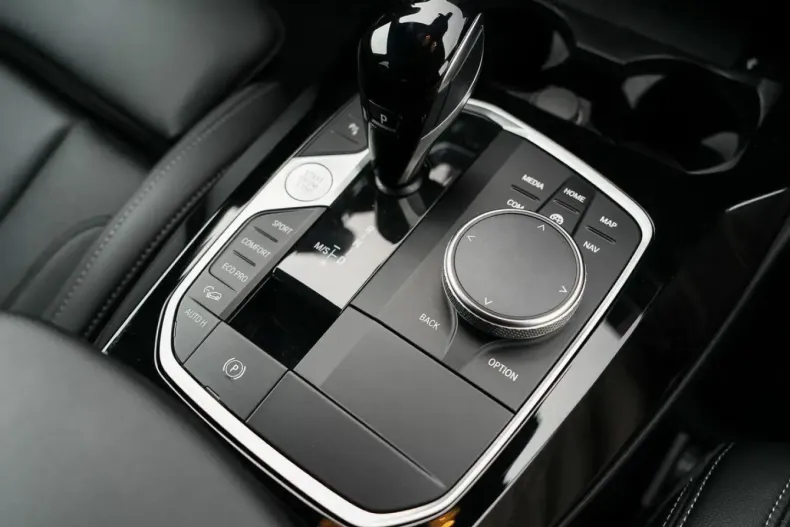 BMW X4 (Seria X) din 2025 cu 22.990 km - oferta BMW182743 - foto 16