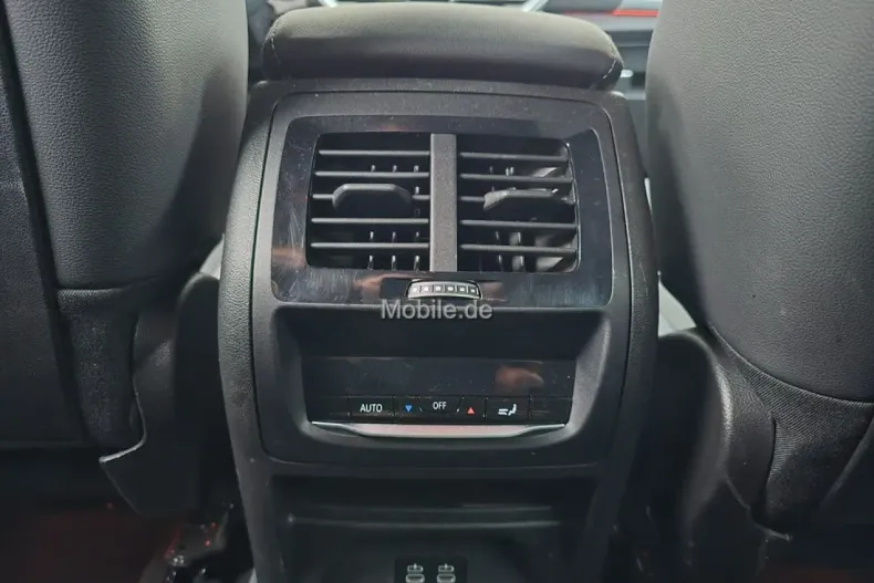 BMW X4 (Seria X) din 2024 cu 21.599 km - oferta BMW182745 - foto 28