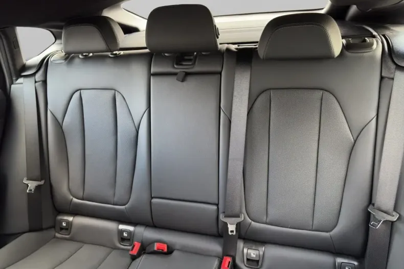 BMW X4 (Seria X) din 2025 cu 17.300 km - oferta BMW182746 - foto 8