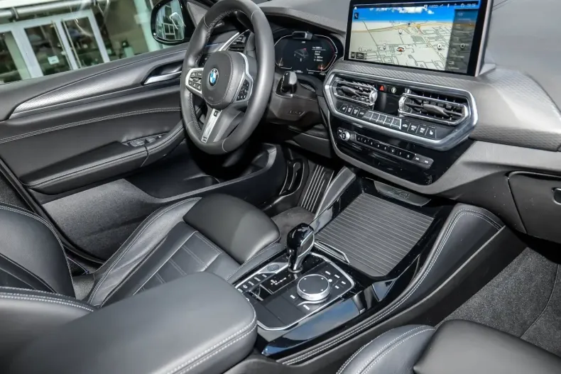 BMW X4 (Seria X) din 2024 cu 17.900 km - oferta BMW182753 - foto 7