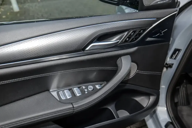 BMW X4 (Seria X) din 2024 cu 17.900 km - oferta BMW182753 - foto 18