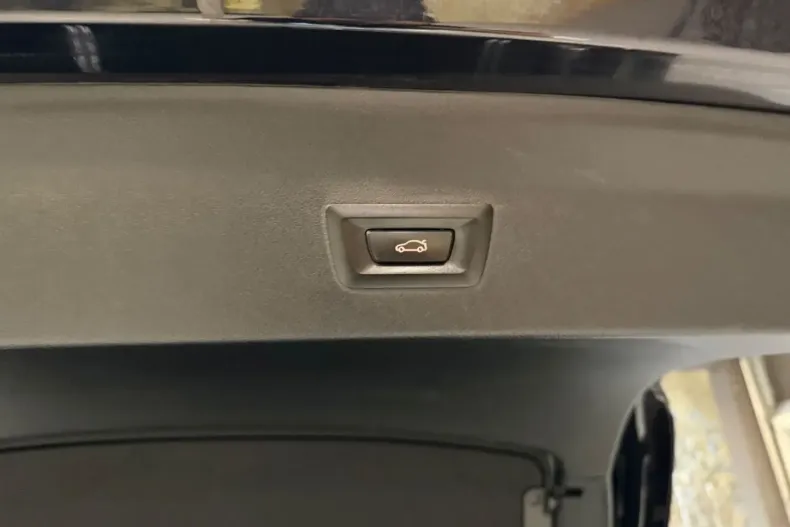 BMW X4 (Seria X) din 2024 cu 32.200 km - oferta BMW182754 - foto 23