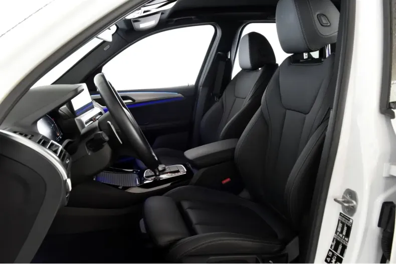 BMW X3 (Seria X) din 2024 cu 12.557 km - oferta BMW182756 - foto 5