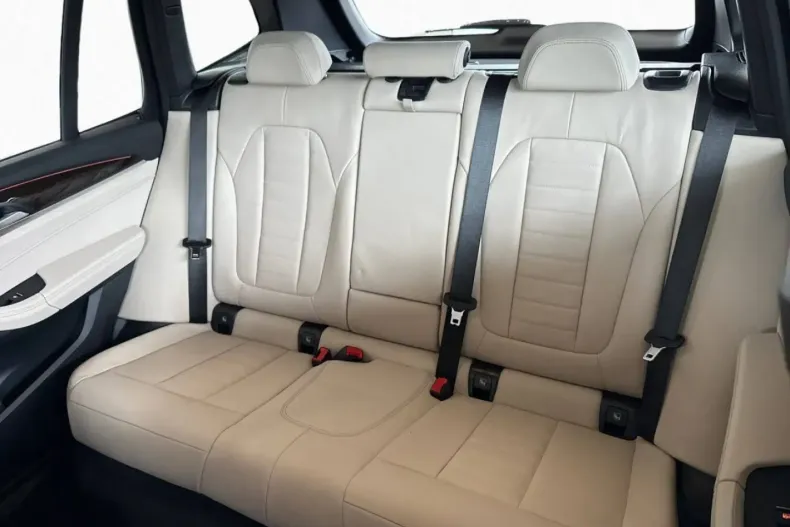 BMW X3 (Seria X) din 2024 cu 20.150 km - oferta BMW182763 - foto 17