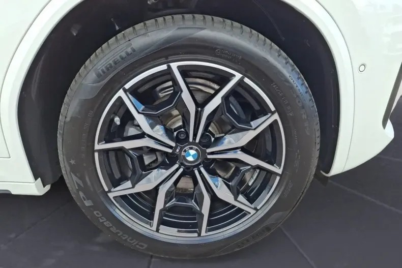 BMW X3 (Seria X) din 2024 cu 12.494 km - oferta BMW182764 - foto 12