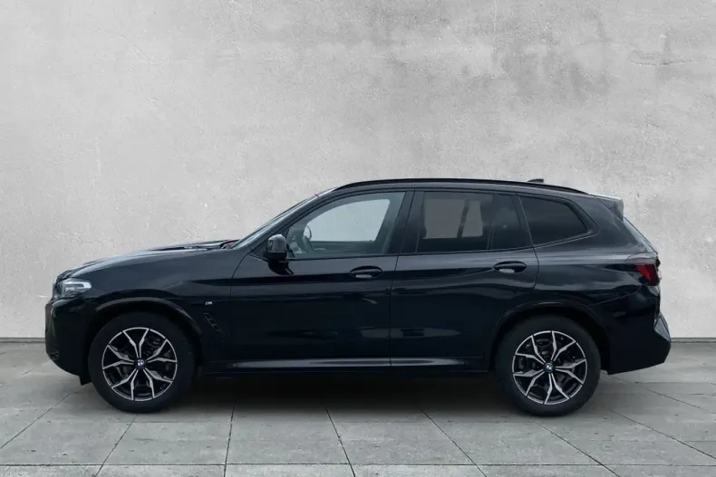 BMW X3 (Seria X) din 2024 cu 37.569 km - oferta BMW182768 - foto 2