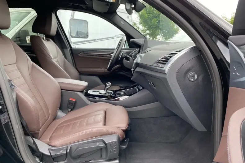 BMW X3 (Seria X) din 2024 cu 37.569 km - oferta BMW182768 - foto 25