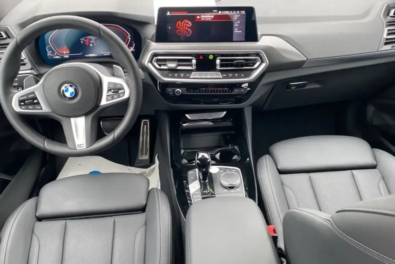 BMW X3 (Seria X) din 2024 cu 5.700 km - oferta BMW182773 - foto 4