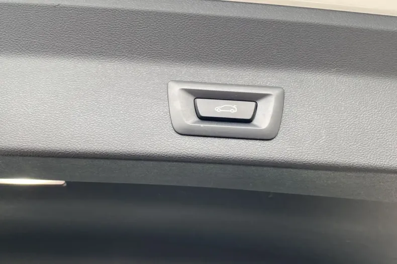 BMW X3 (Seria X) din 2024 cu 5.700 km - oferta BMW182773 - foto 13