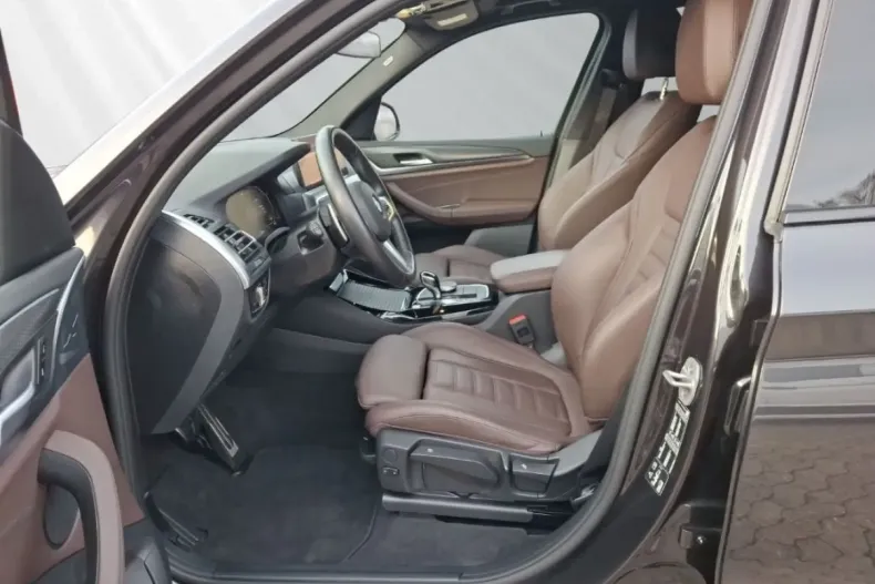 BMW X3 (Seria X) din 2024 cu 30.385 km - oferta BMW182778 - foto 8