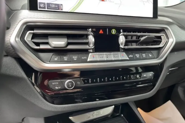 BMW X3 (Seria X) din 2024 cu 44.800 km - oferta BMW182780 - foto 11