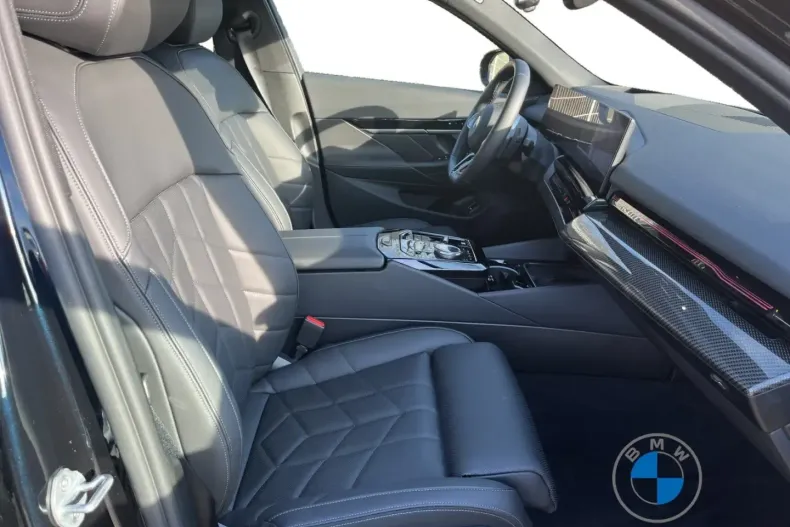 BMW 520 (Seria 5) din 2025 cu 9.455 km - oferta BMW182782 - foto 10