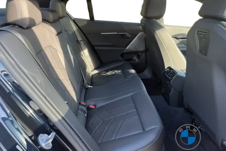 BMW 520 (Seria 5) din 2025 cu 9.455 km - oferta BMW182782 - foto 18