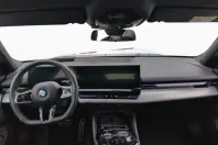 BMW 520 (Seria 5) din 2025 cu 8.901 km - oferta BMW182783 - foto 13