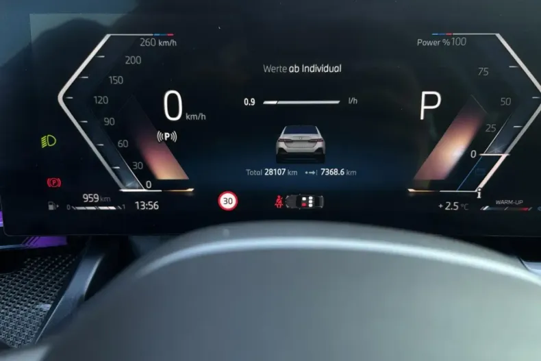 BMW 520 (Seria 5) din 2025 cu 28.107 km - oferta BMW182784 - foto 14