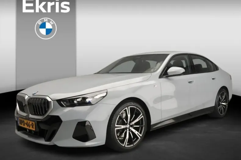 BMW 520 (Seria 5) din 2025 cu 26.000 km - oferta BMW182787 - foto 1