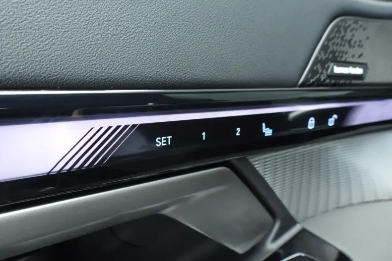 BMW 520 (Seria 5) din 2025 cu 26.000 km - oferta BMW182787 - foto 32