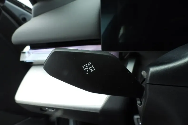 BMW 520 (Seria 5) din 2025 cu 26.000 km - oferta BMW182787 - foto 35