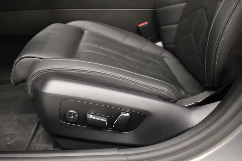 BMW 520 (Seria 5) din 2025 cu 12.540 km - oferta BMW182788 - foto 18