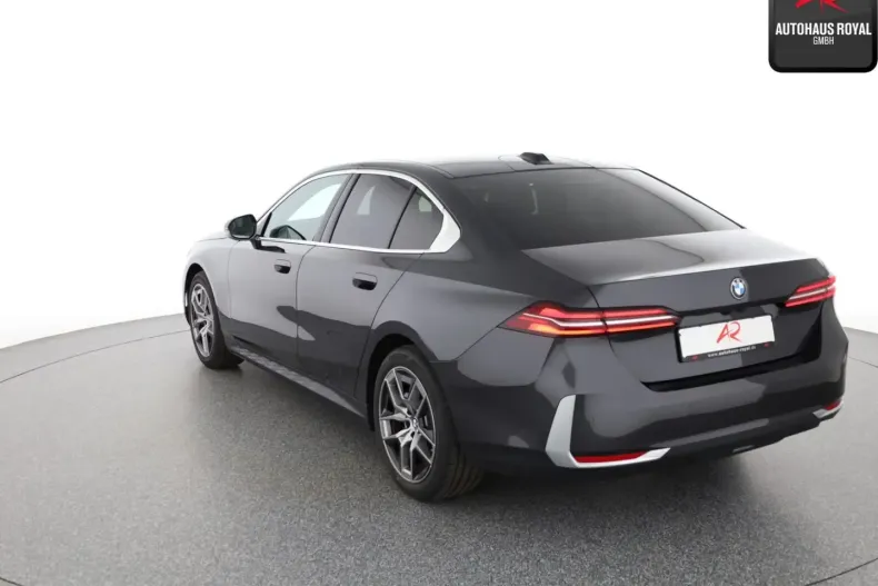 BMW 520 (Seria 5) din 2024 cu 48.002 km - oferta BMW182790 - foto 3