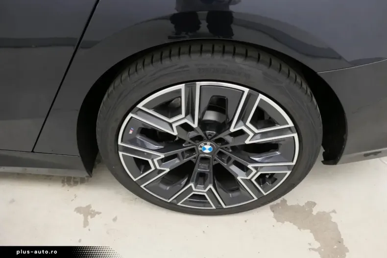 BMW 520 (Seria 5) din 2025 cu 25.200 km - oferta BMW182792 - foto 11