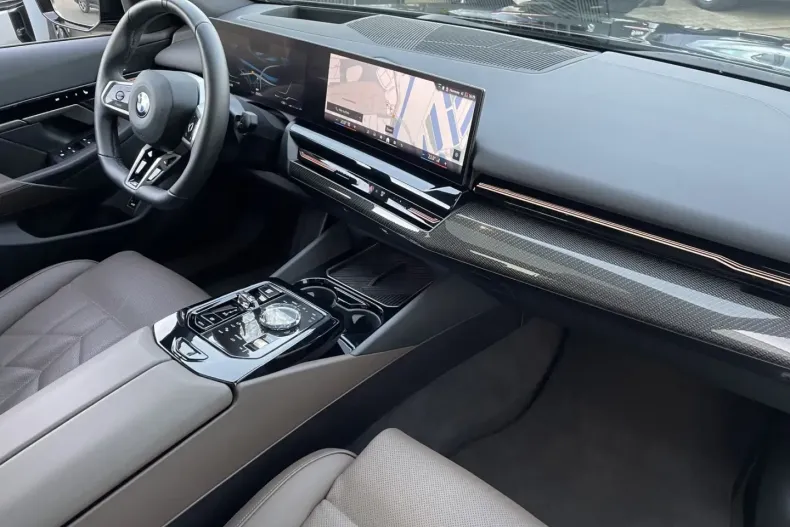 BMW 520 (Seria 5) din 2024 cu 27.054 km - oferta BMW182793 - foto 5