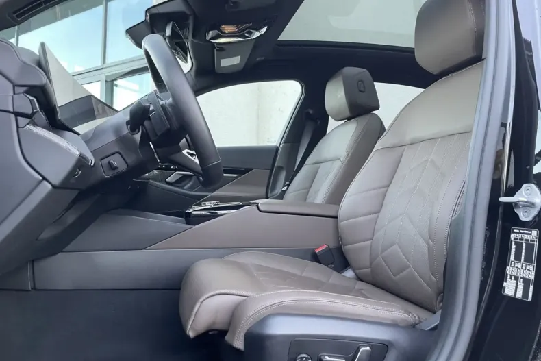 BMW 520 (Seria 5) din 2024 cu 27.054 km - oferta BMW182793 - foto 9