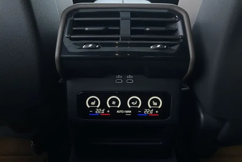 BMW 520 (Seria 5) din 2024 cu 27.054 km - oferta BMW182793 - foto 23