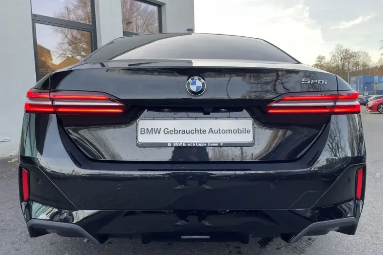 BMW 520 (Seria 5) din 2024 cu 27.054 km - oferta BMW182793 - foto 29