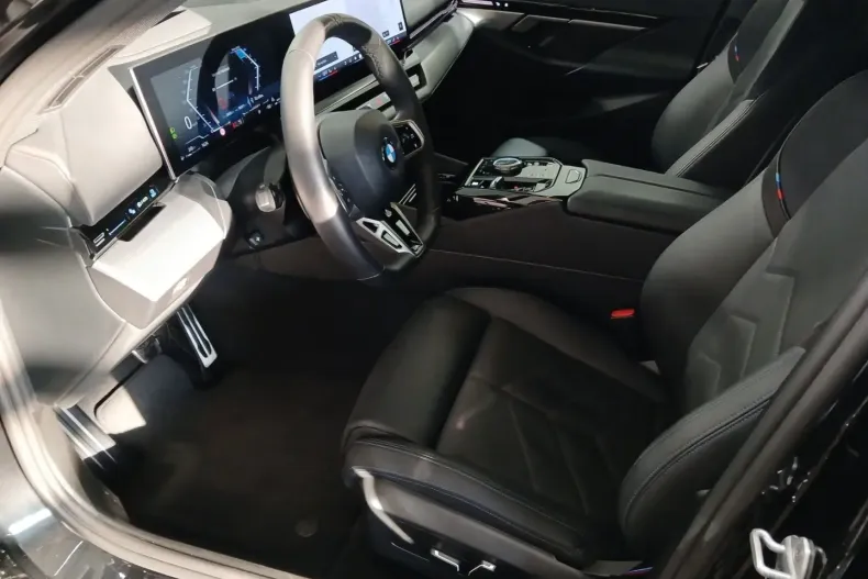 BMW 520 (Seria 5) din 2024 cu 20.825 km - oferta BMW182795 - foto 7