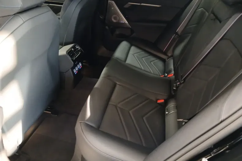 BMW 520 (Seria 5) din 2024 cu 20.825 km - oferta BMW182795 - foto 11