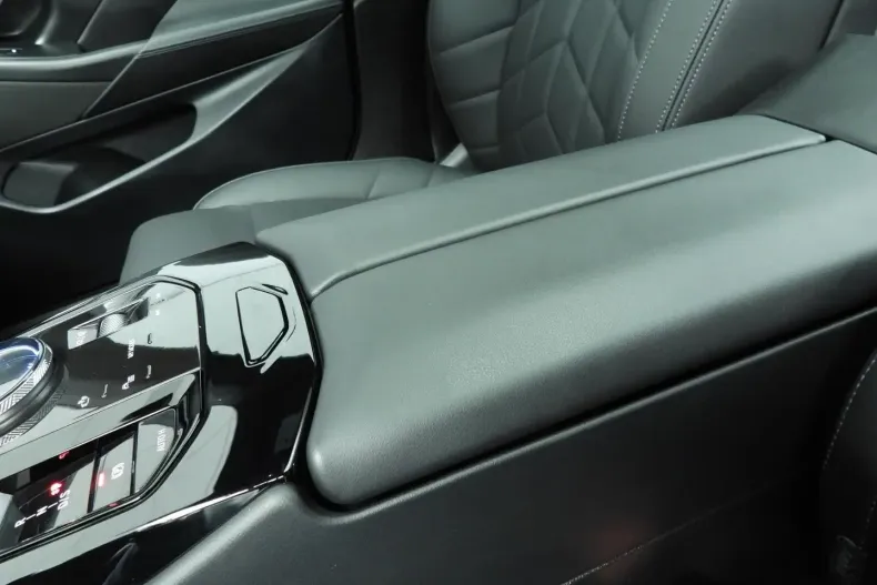 BMW 520 (Seria 5) din 2024 cu 26.000 km - oferta BMW182799 - foto 31