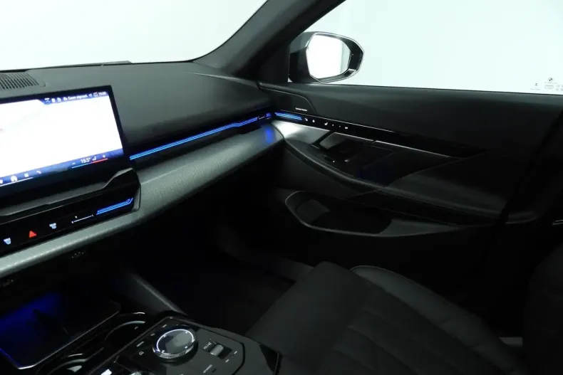 BMW 520 (Seria 5) din 2024 cu 26.000 km - oferta BMW182799 - foto 33