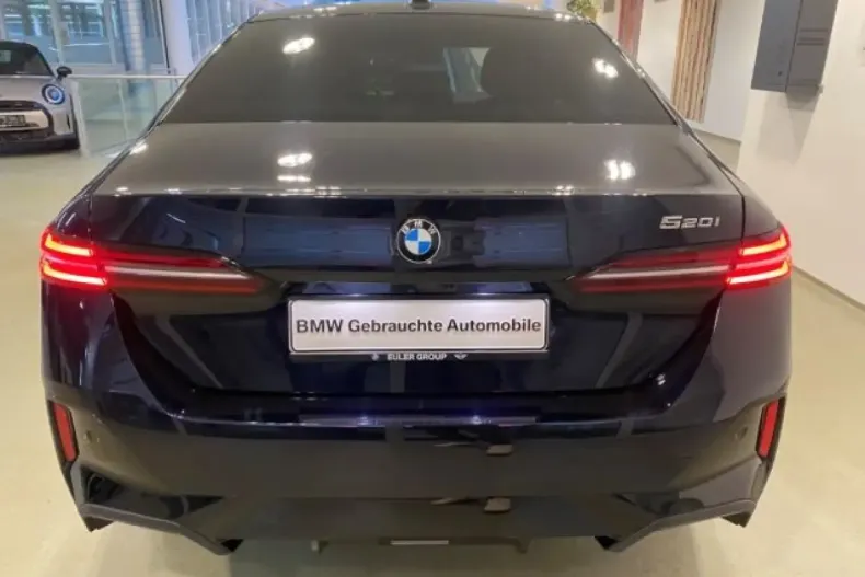 BMW 520 (Seria 5) din 2025 cu 25.041 km - oferta BMW182801 - foto 4