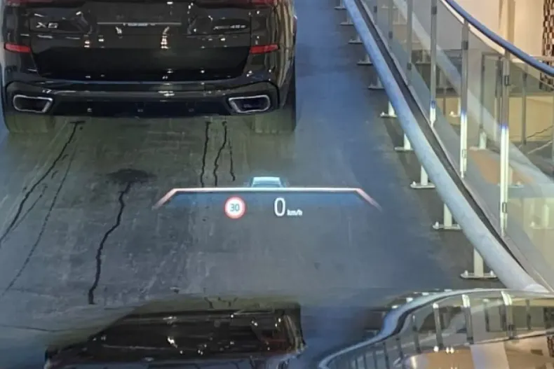 BMW 520 (Seria 5) din 2025 cu 25.041 km - oferta BMW182801 - foto 17