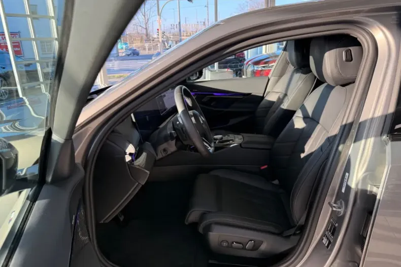 BMW 520 (Seria 5) din 2025 cu 25.677 km - oferta BMW182802 - foto 9