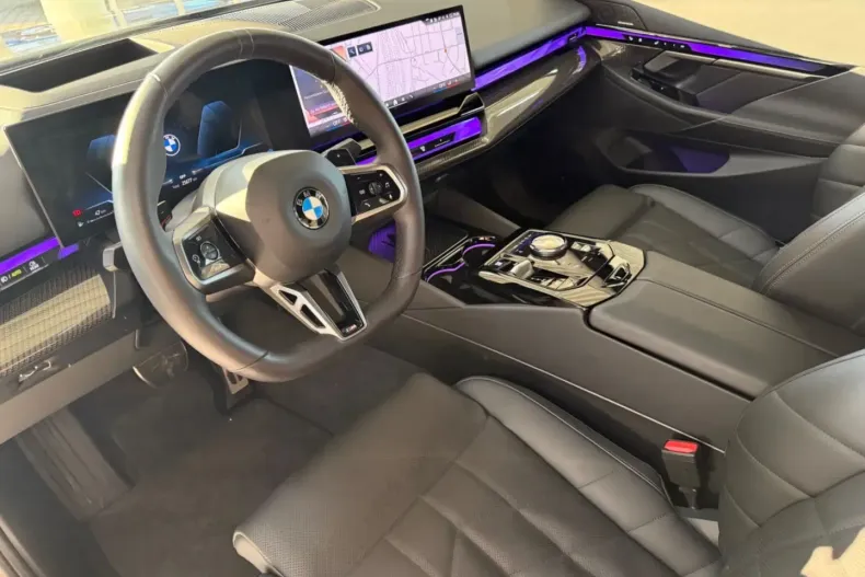 BMW 520 (Seria 5) din 2025 cu 25.677 km - oferta BMW182802 - foto 10