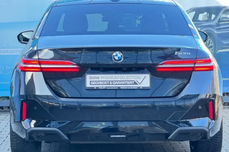 BMW 520 (Seria 5) din 2025 cu 24.776 km - oferta BMW182807 - foto 7